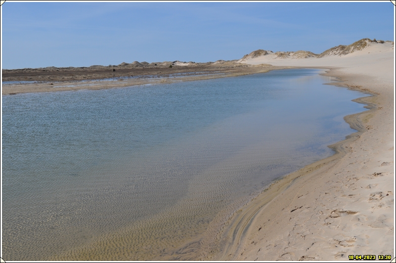Et billede, der indeholder udendørs, sky, natur, strand
Automatisk genereret beskrivelse